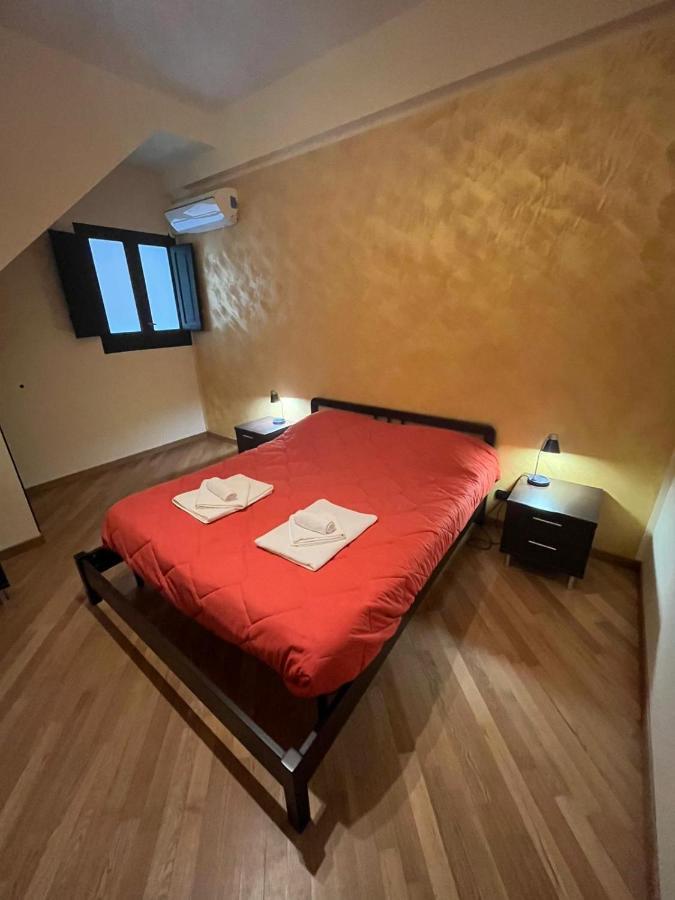 Casa Vacanza Adorno チェファル エクステリア 写真